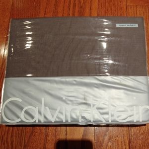 Calvin Klein Madeira Baby Waffle Queen Bedskirt